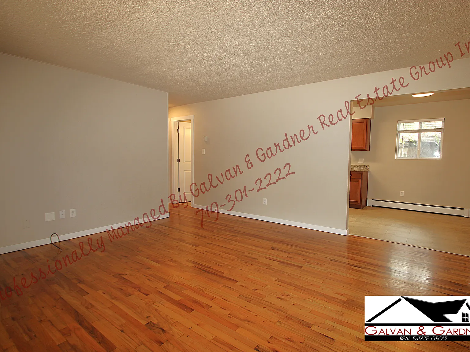 2 bed, 720 sqft, $900 — Photo 3