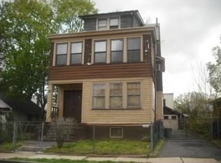 10 Stratford Pl, Irvington, NJ 07111