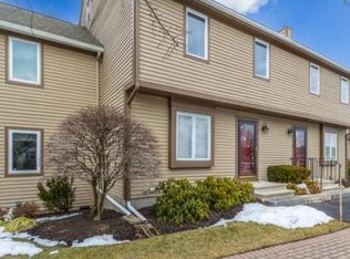 1910 Lewis O Gray Dr, Saugus, MA 01906
