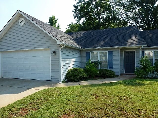 1st image of 2257 Kestrel Dr