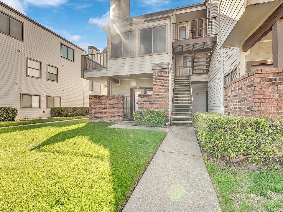 1st image of 3121 Sondra Dr APT 205