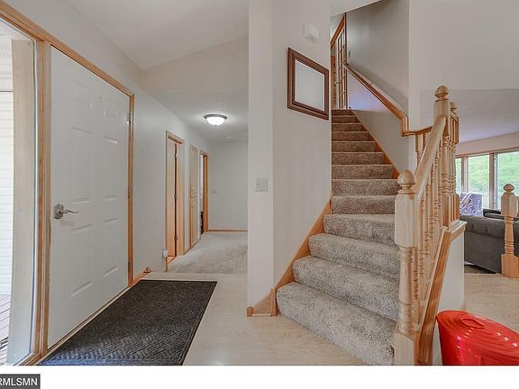 5th image of 23460 Oneida St NW