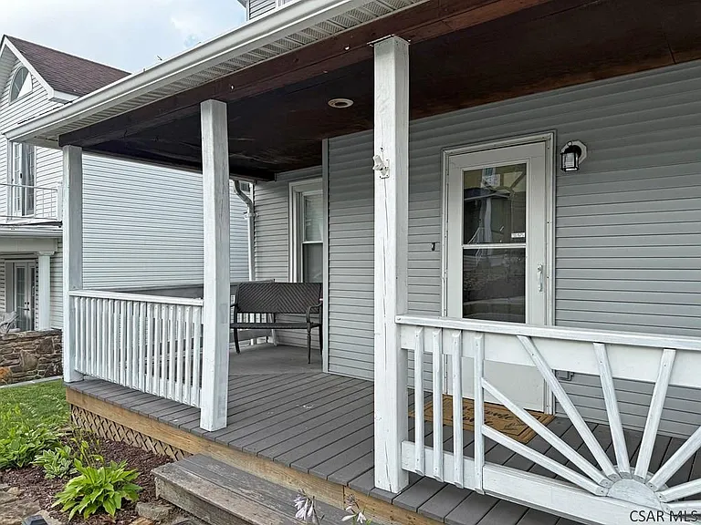 900 Somerset Ave #2 — Photo 2