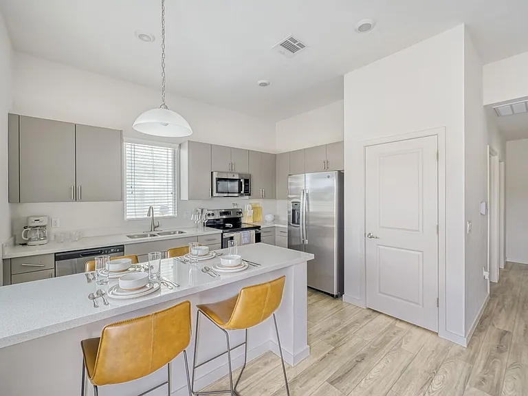 Brioso Furnished Kitchen