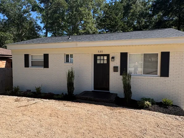 535 Harrison St, Woodruff, SC 29388