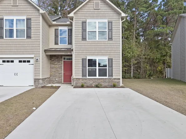 473 Sullivan Loop Rd, Midway Park, NC 28544