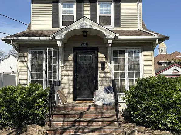 8833 191st St, Hollis, NY 11423