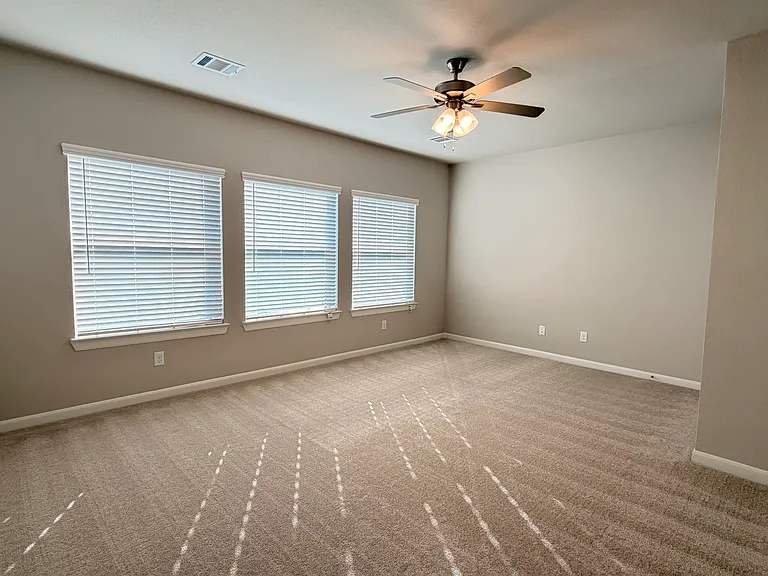 3136 Cliff Swallow Ln — Photo 14