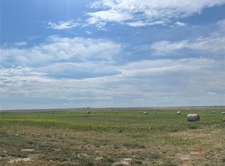 24 Coyote Trl, Akron, CO 80720