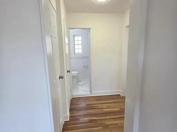 223-17 59th Avenue image 11 of 22