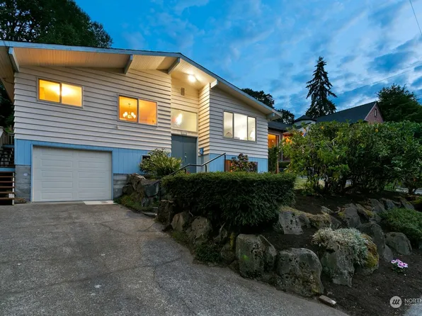 811 W Barrett Street, Seattle, WA 98119
