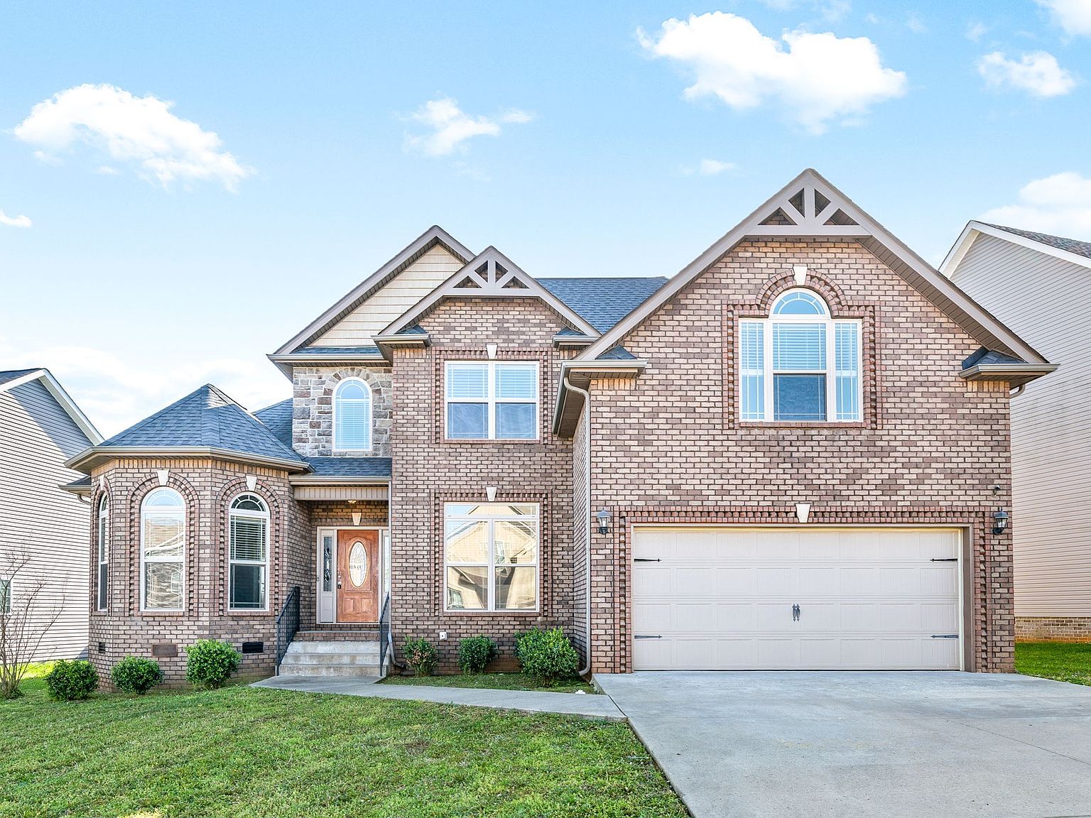 1125 Hilliard Ln, Clarksville, TN 37042 | Zillow