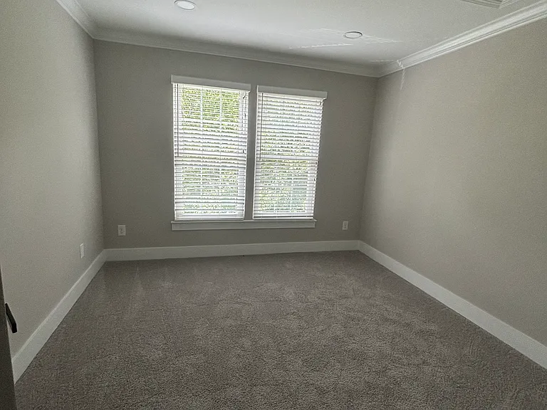 5907 Skyline Dr — Photo 18