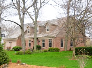 3607 W Haven Ct, Mequon, WI 53092