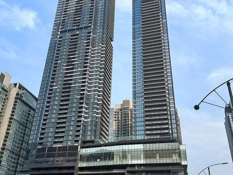 3 Concord Cityplace Way #2608 — Photo 1