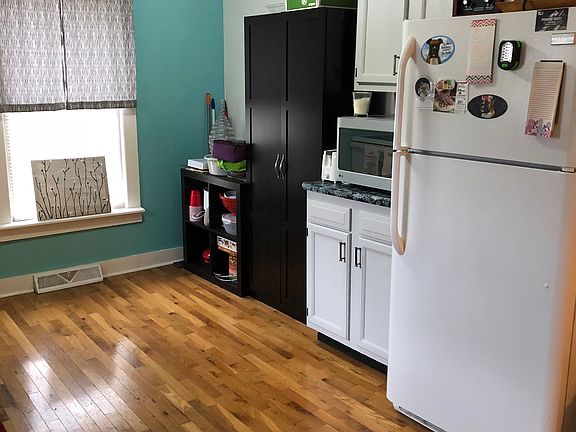 3rd image of 111 Wilson Ave