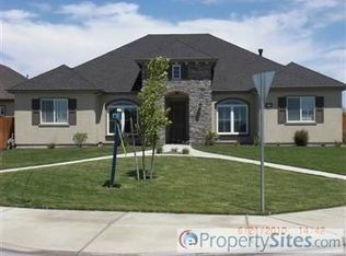 1724 Flagstone Dr, Ripon, CA 95366