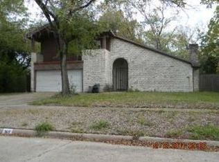 307 Queenstown Rd, Houston, TX 77015