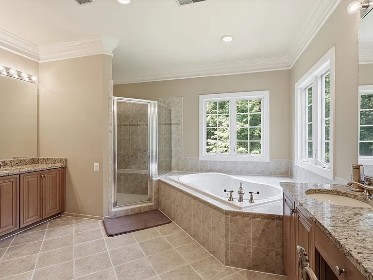 5081 Wolf Run Shoals Rd — Photo 15