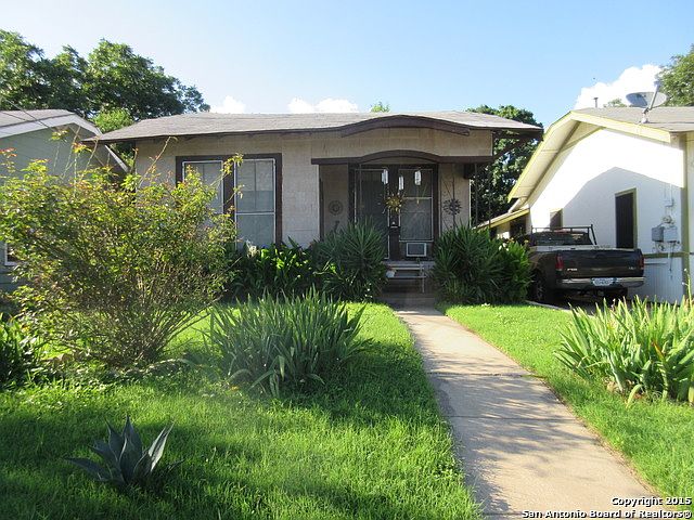 1st image of 409 W Lubbock St
