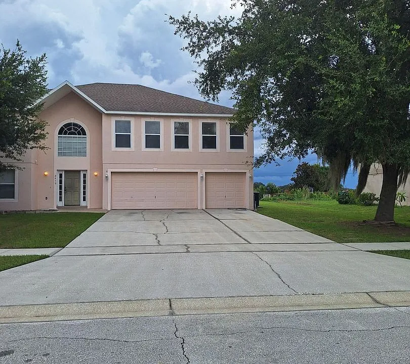 2410 Great Harbor Dr