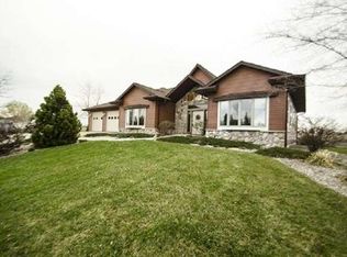 N754 N Water St, Watertown, WI 53098