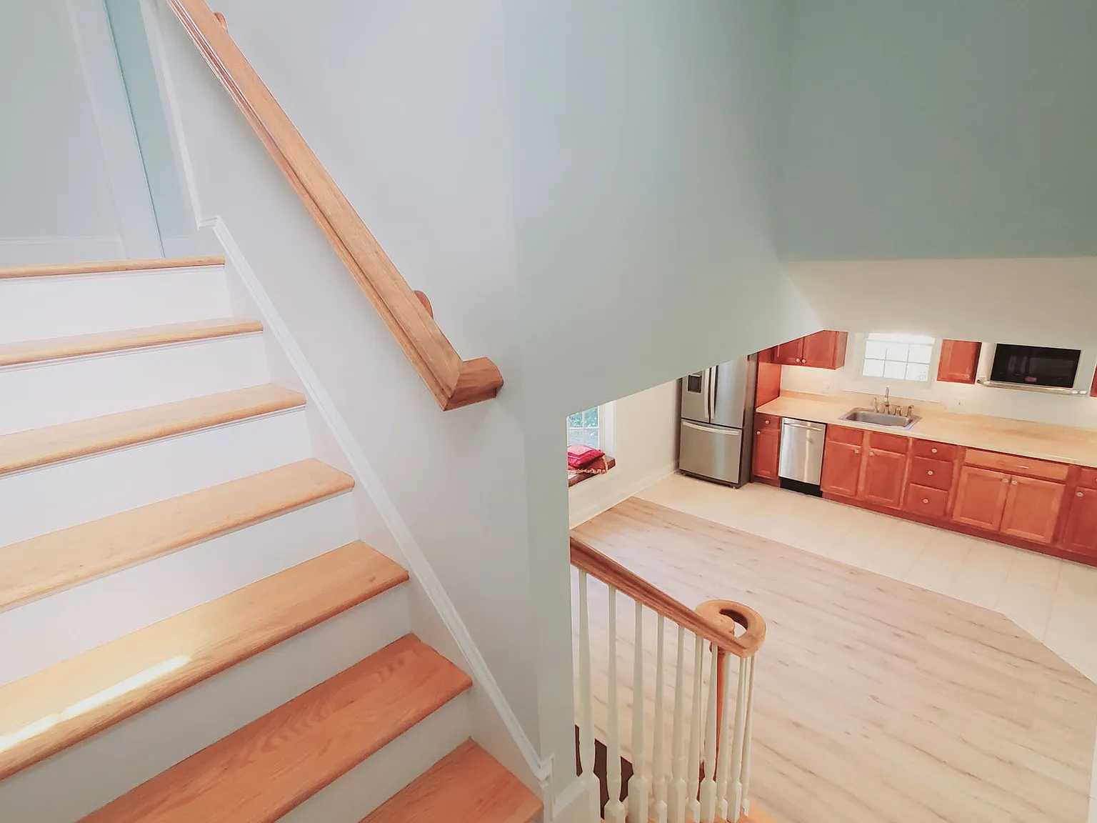1 bed, 1.5 bath, 800 sqft, $3,000 — Photo 4