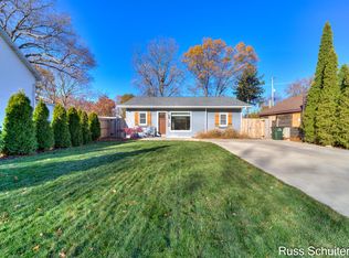 2238 Crozier Ave, Muskegon, MI 49441