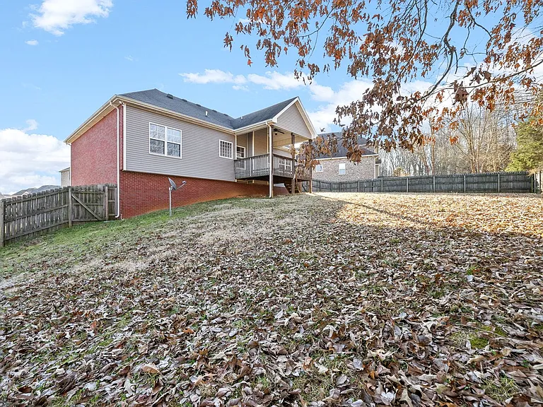 955 Terraceside Cir — Photo 38