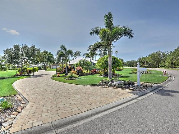 4th image of 4691 Horse Creek Blvd