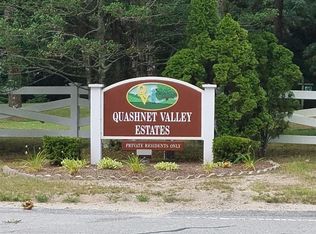 252 Old Barnstable Rd, Mashpee, MA 02649