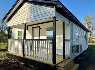 1704 Dalhart St, Dayton, TX 77535