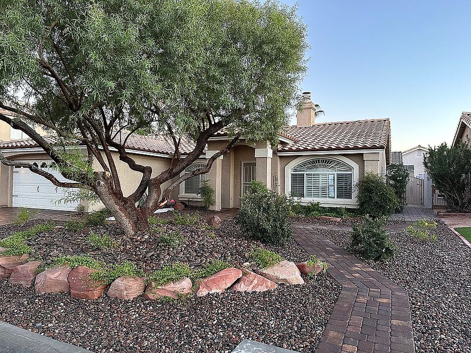 2nd image of 2477 Swan Ridge Ave