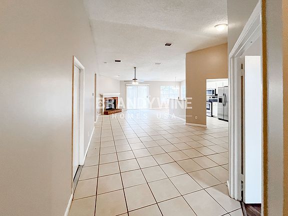 3rd image of 8055 International Village Dr