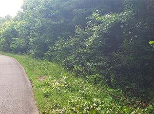 5 Bolt Rd, Westminster, SC 29693