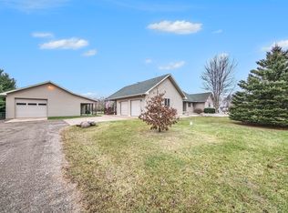 11650 Boyce Rd, Stockbridge, MI 49285