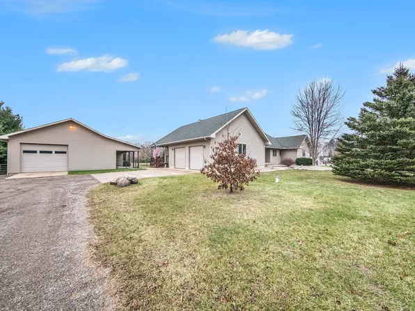 11650 Boyce Rd, Stockbridge, MI 49285