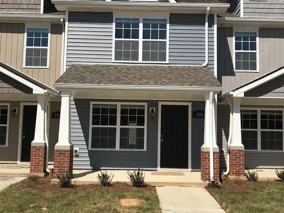 1st image of 206 Alexander Blvd