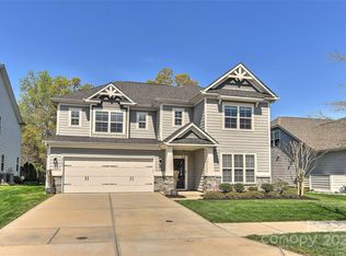 4703 Sagewood Park Rd, Charlotte, NC 28105
