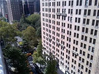 Rented by R New York