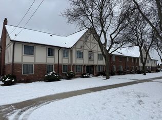 30228 Southfield Rd APT 166, Southfield, MI 48076