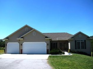 5280 H Rd, Nebraska City, NE 68410