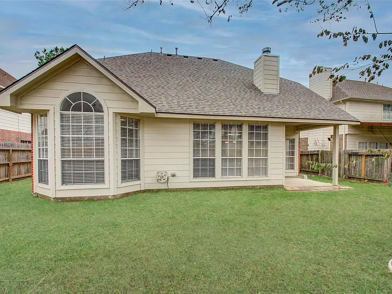 24302 Schivener House Ln — Photo 24