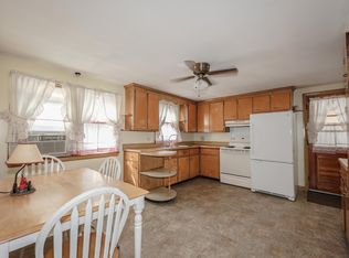 32 Moreau St, Manchester, NH 03102