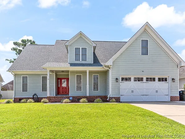 3921 Birkhoff Ln, Fayetteville, NC 28304