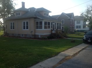 203 Laird Ave, Crisfield, MD