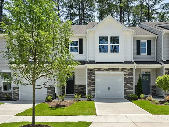 1913 Hinesley Dr, Durham, NC 27703