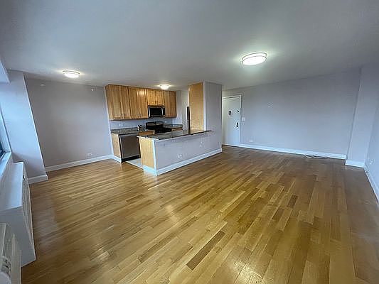 1st image of 341 10th St APT 4C