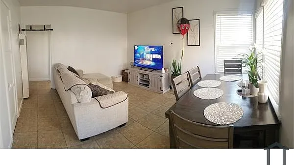 2 bed, 1000 sqft, $2,300 — Photo 1