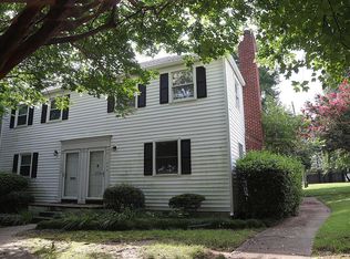 1040 Nichols Dr, Raleigh, NC 27605